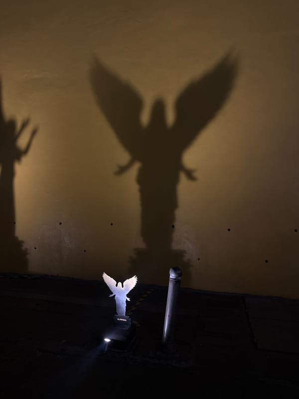 Projection mapping art show draws crowds in Puebla, Mexico