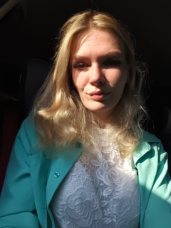 Natural light portrait taken indoors in Izhevsk.