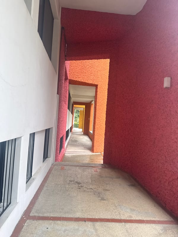 Architectural views and park glimpses captured in San Andrés Cholula