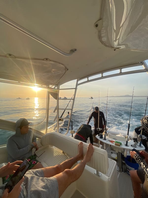 Fishing group spotted on boat near Los Barriles