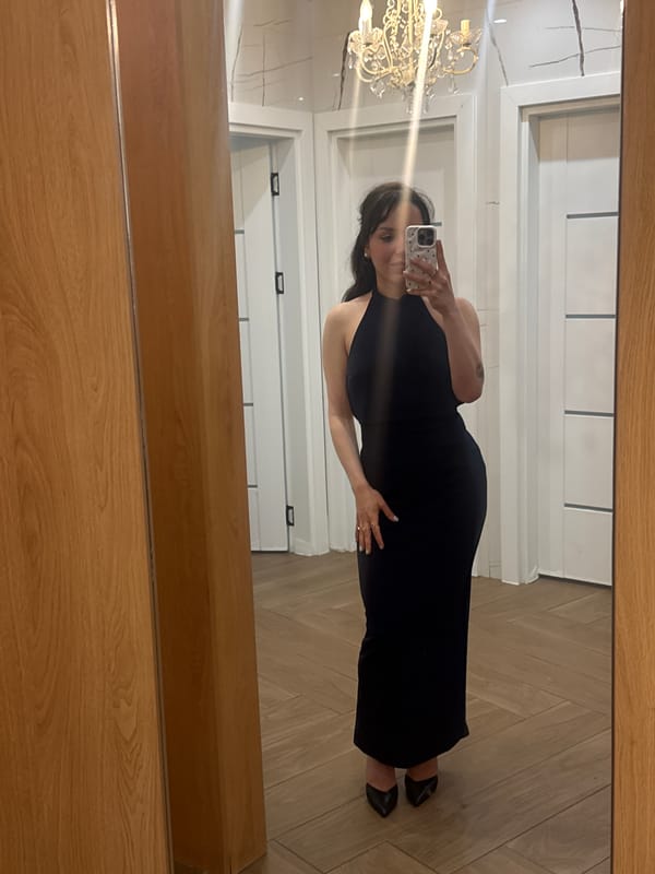 Wedding reception celebrated in Blagoevgrad with purple lighting