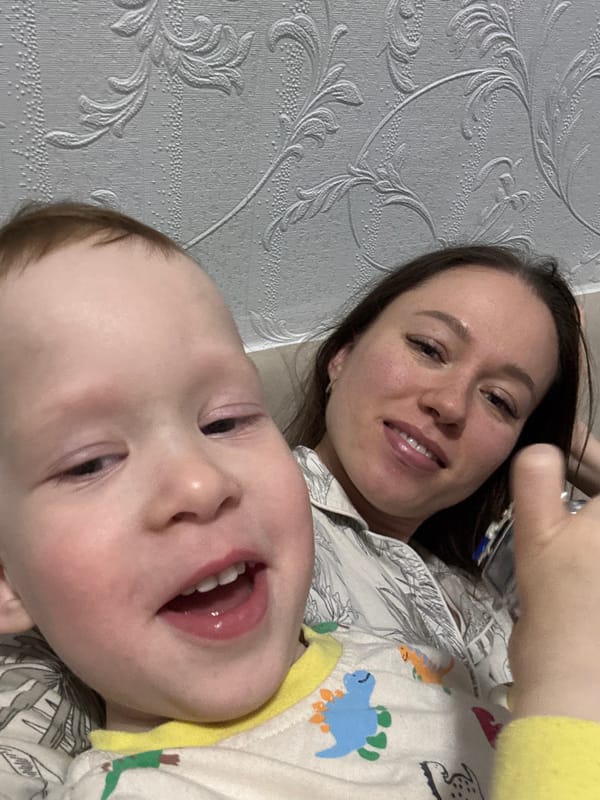 Mother and toddler's evening routine captured in Ferma, Russia