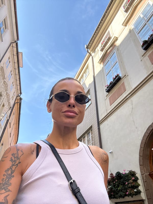 Morning stroll around Prague's Old Town Square