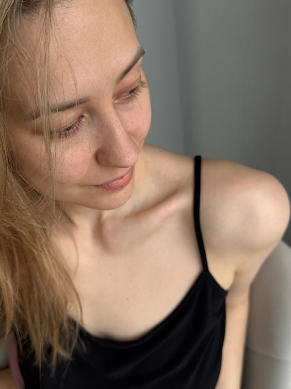 Portrait session documented in early morning Chaikovsky, Russia