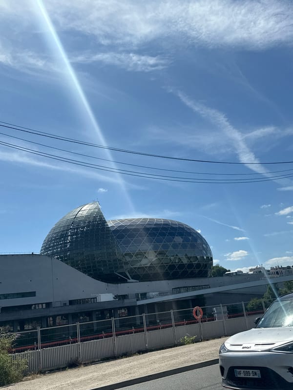 Seine Musicale area documented in Boulogne-Billancourt afternoon drive-by