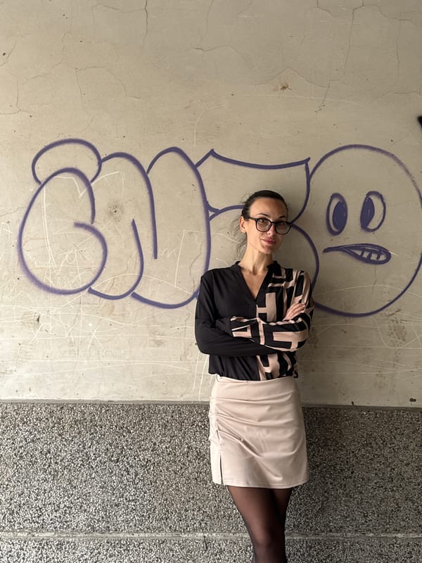 Woman photographed twice in Pleven, Bulgaria over afternoon hours