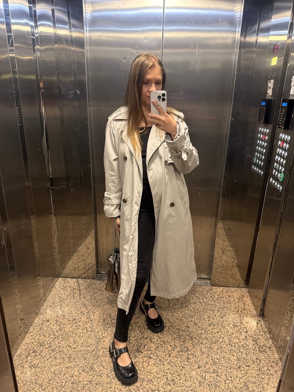 Woman Takes Elevator Mirror Selfies in Batumi, Georgia