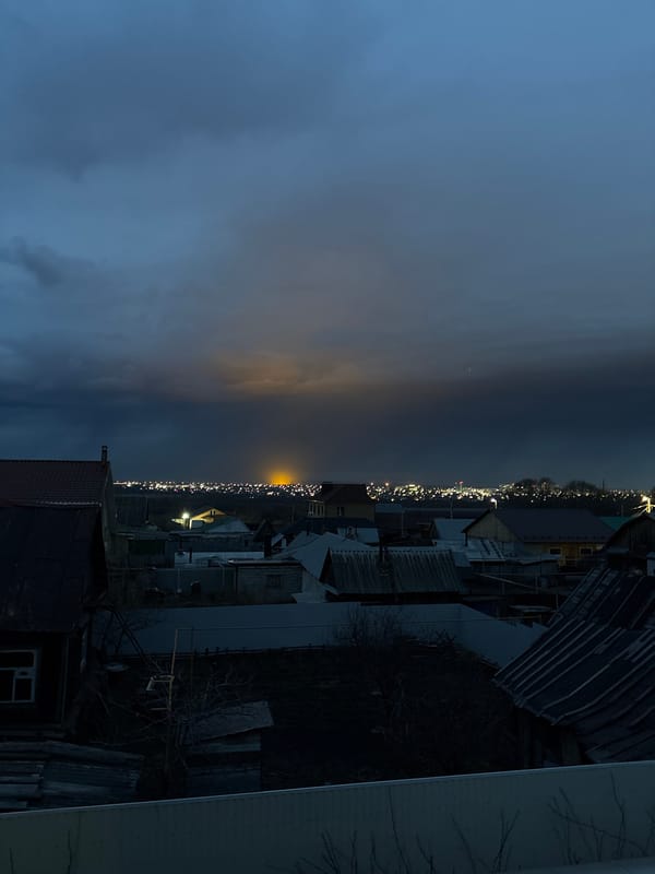 Nighttime residential street scene captured in Ulyanovsk, Russia