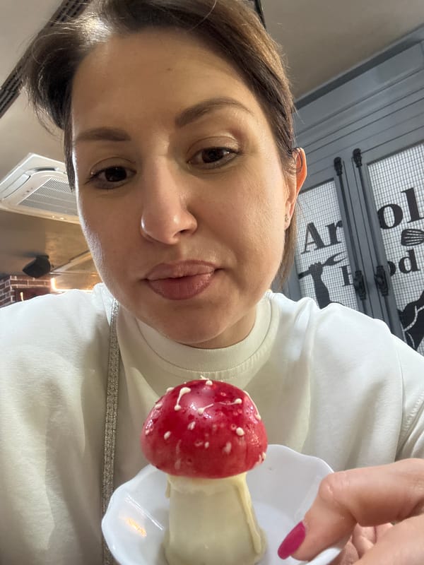 Sofia visitor documents mushroom desserts, gardens, museum during afternoon outing