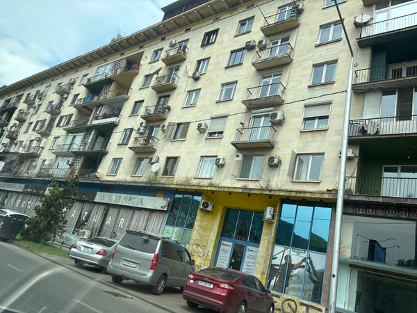 Morning snapshots capture everyday life across Tbilisi neighborhoods