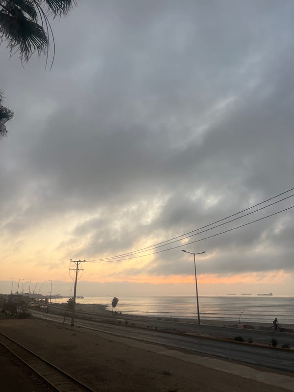 Overcast evening documented along Arica Chile coast May 2026