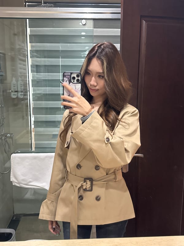 Woman takes bathroom selfies in Lanzhou, China