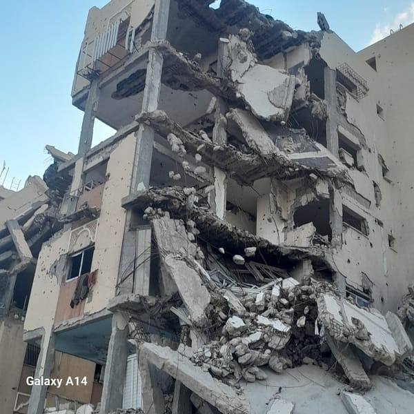 Widespread structural destruction and displacement in Khan Yunis
