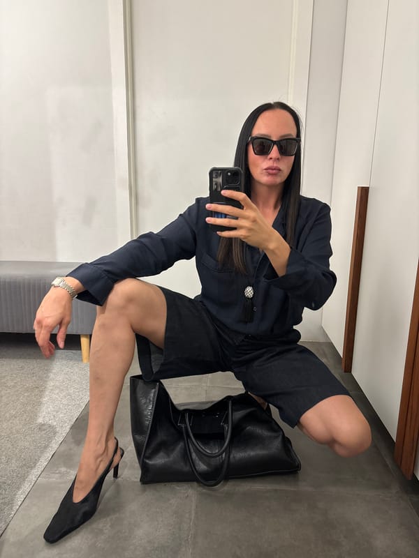 Woman documents early morning activities across Chaikovsky in selfies