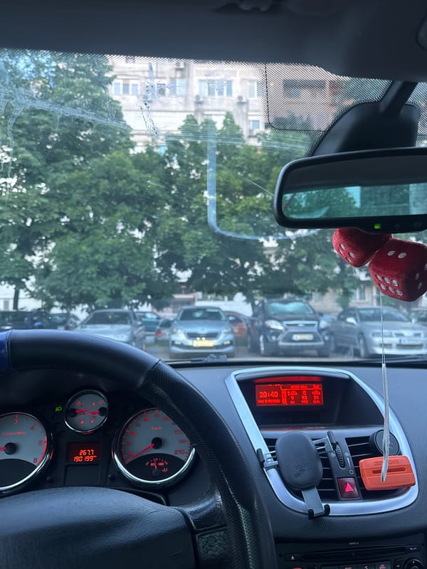 Person spends afternoon moving around Burgas with personal belongings