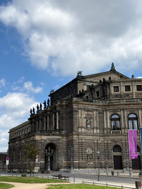 Morning documentation of Dresden's historic landmarks captured by witness
