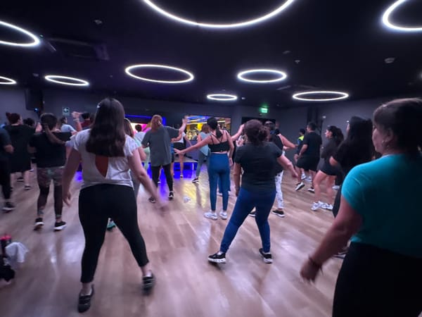 Late-night fitness class held in San Isidro studio