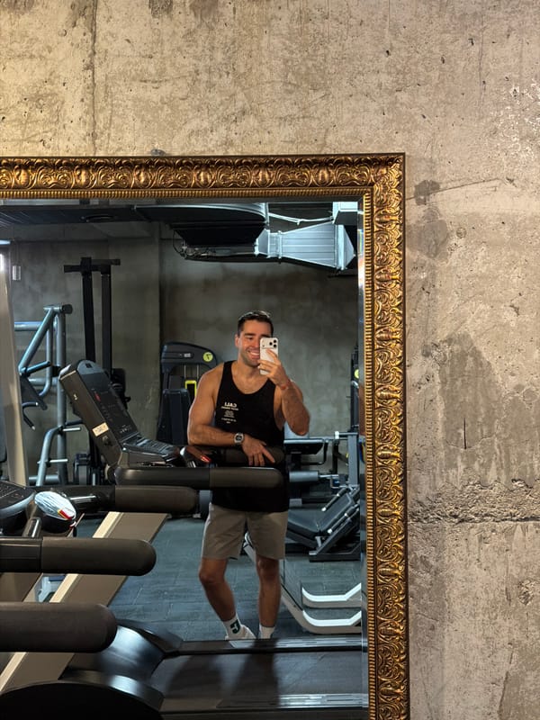 Morning moments captured across Tbilisi: outdoor selfie and gym workout