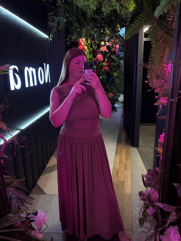 Woman documents visit to Noma Yerevan restaurant during afternoon