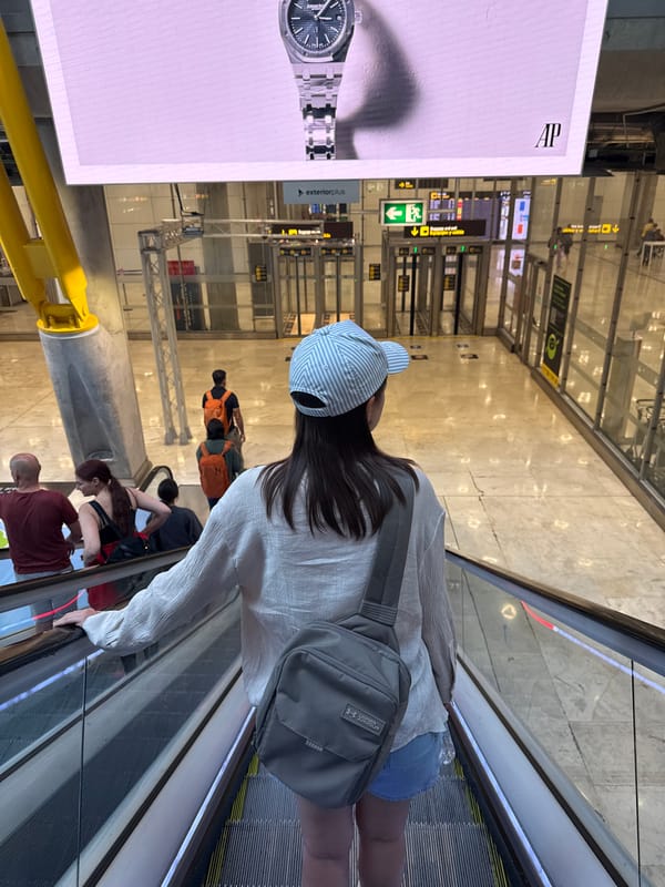 Arriving at Madrid-Barajas T4 on a flight from Florence