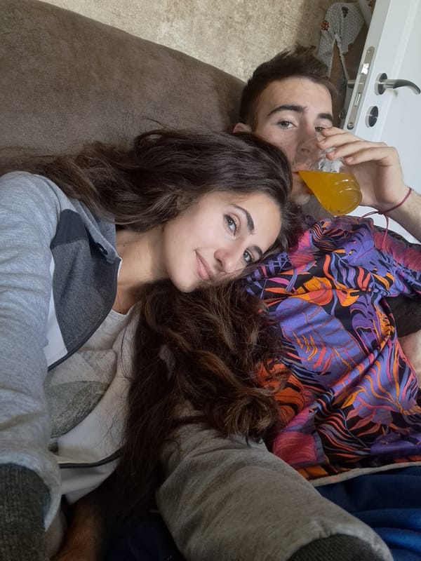 Cozy indoor hangout with cooking and casual photos
