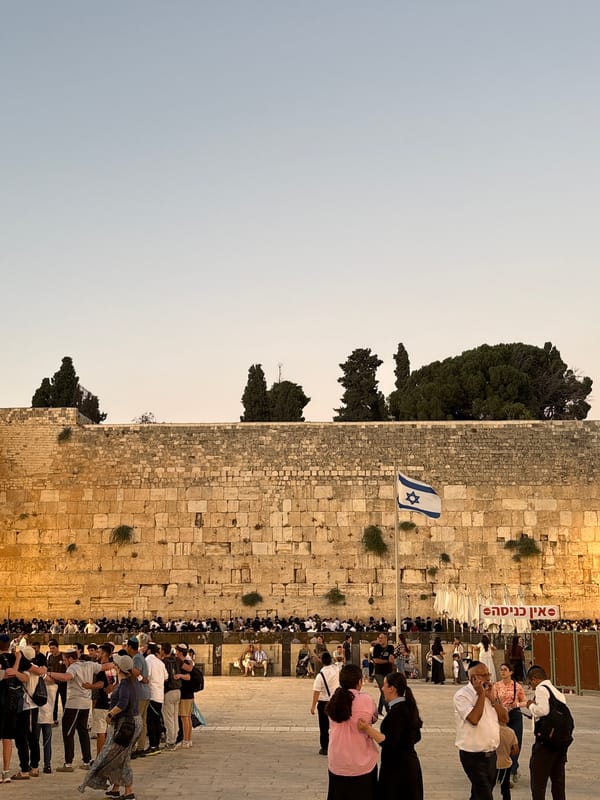 Crowd assembles at the Western Wall plaza in Jerusalem