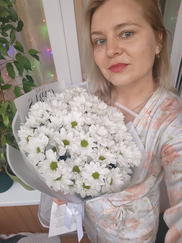 Fresh flowers received and photographed up close in Izhevsk