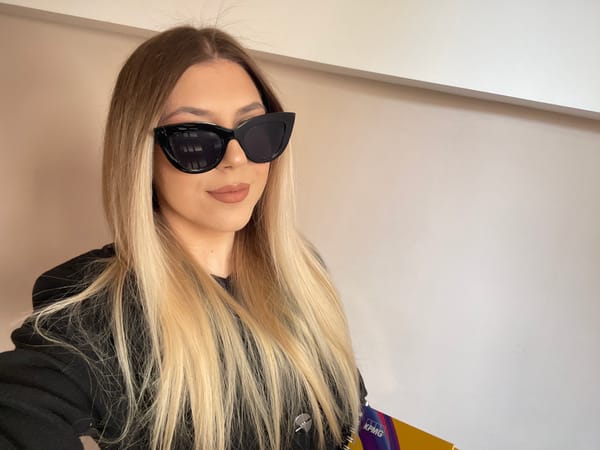 Woman in black sunglasses spotted in Burgas, Bulgaria