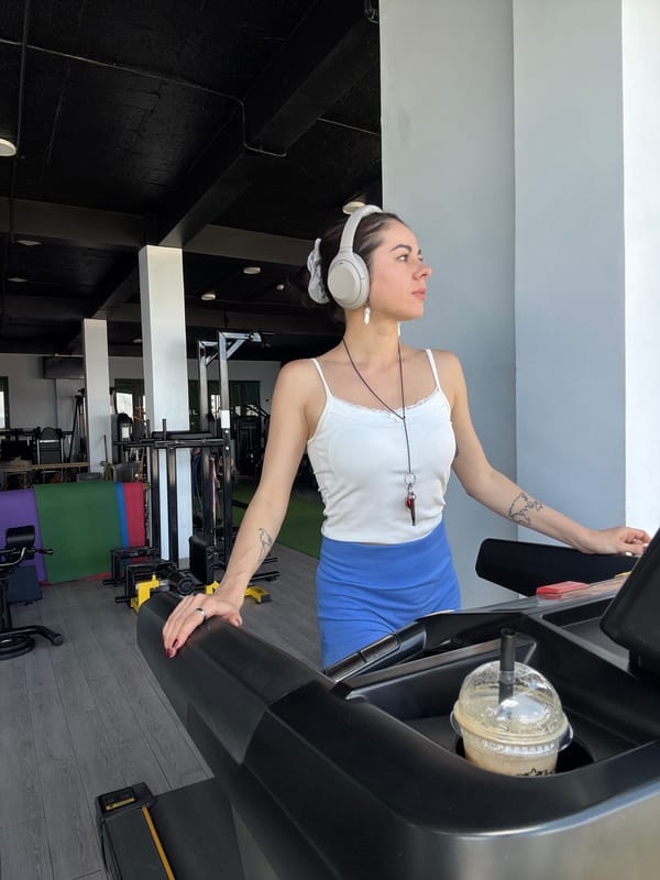 Gym session and city snapshots from Da Lat, Vietnam