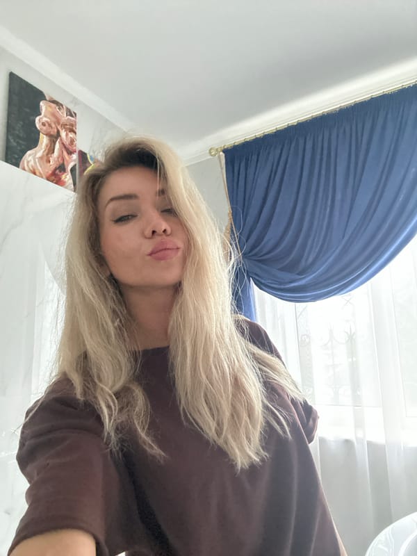 Woman documents daily life with poodle in Armavir home