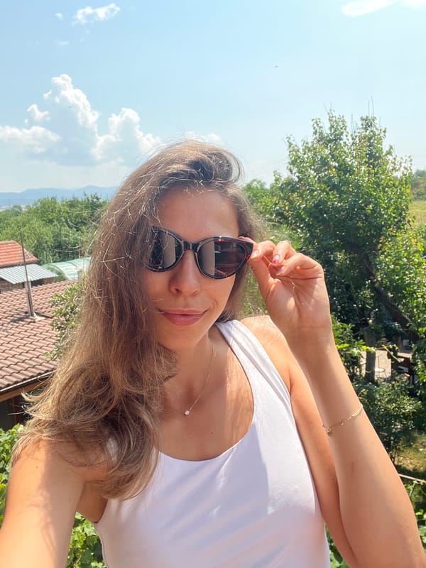 Sunny morning snapshots from Novi Iskar, Bulgaria