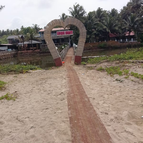 Mandrem Beach visitors document Chique Shanti's heart archway and facilities
