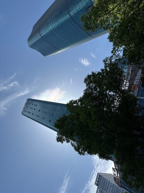 Urban scenes captured in central Yiwu, China