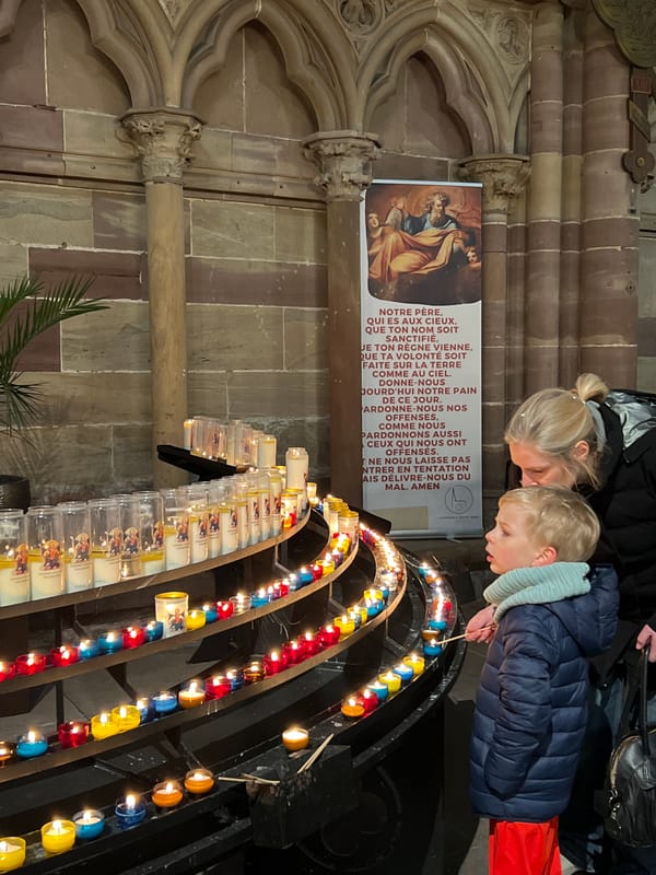 Afternoon visit to Strasbourg Cathedral and local street fair