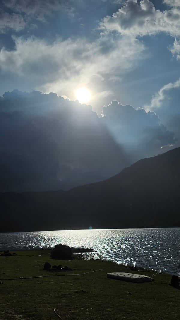 Scenic lake and mountain views captured in Ba Ngoi Ward