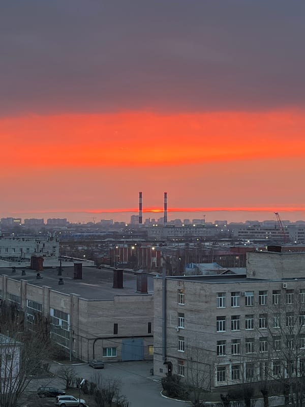 Evening urban scenes documented across Saint Petersburg