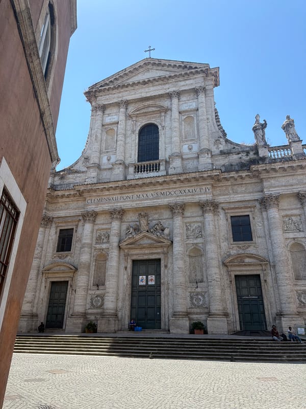 A morning moving through Rome's landmarks, churches, and museums.