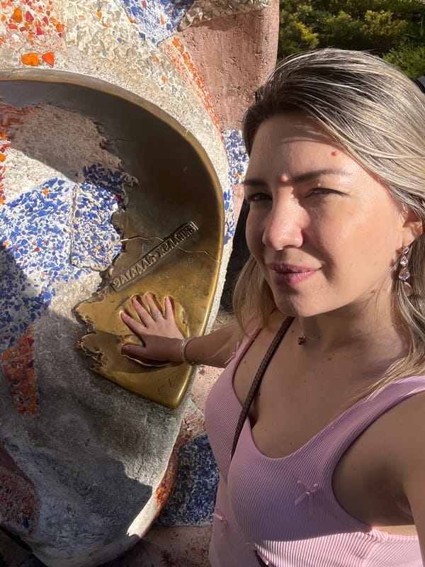 Afternoon out in Sochi: ice cream, street art, and palm trees