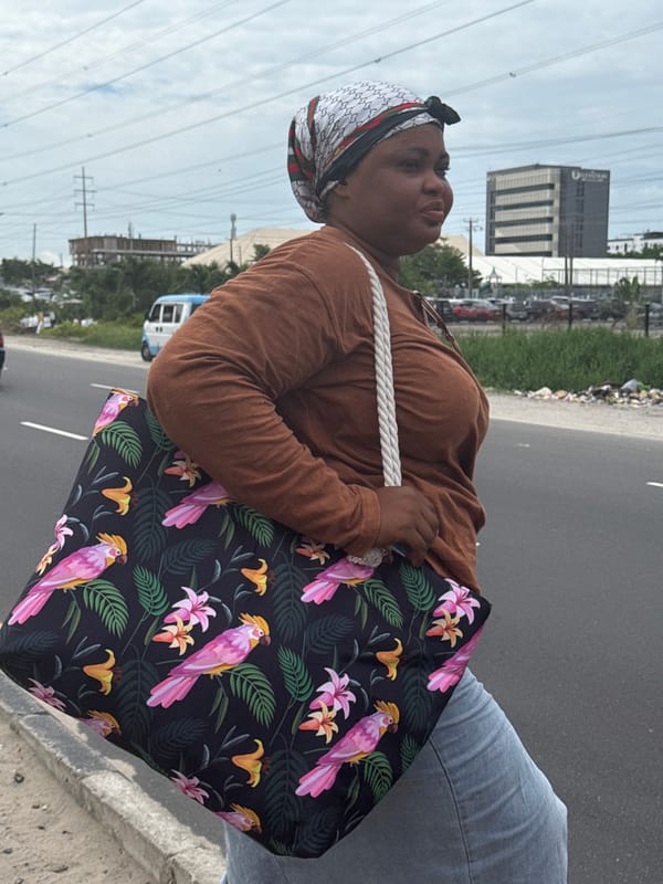 Routine pedestrian activity documented on Igboefon streets