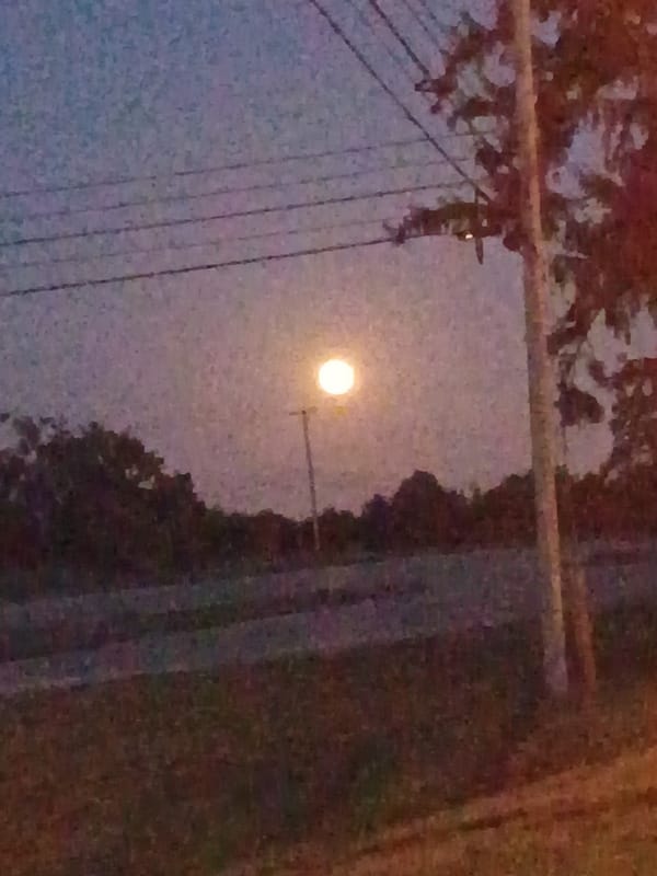 Full moon rising over Georgetown, Kentucky