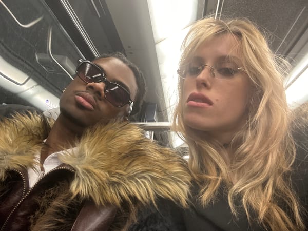 Early morning Metro riders spotted in Paris