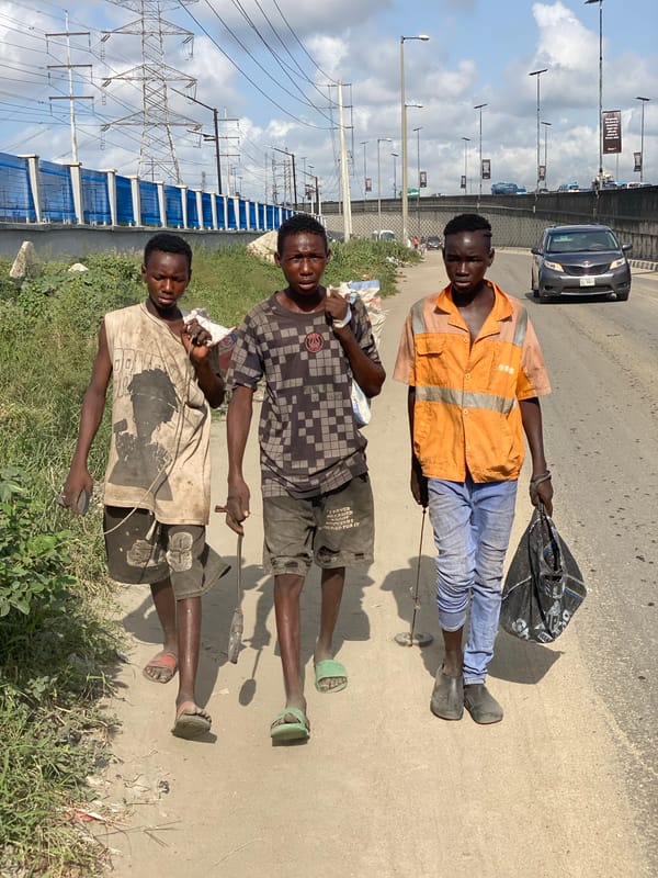 Morning street scenes documented across Lagos State, Nigeria