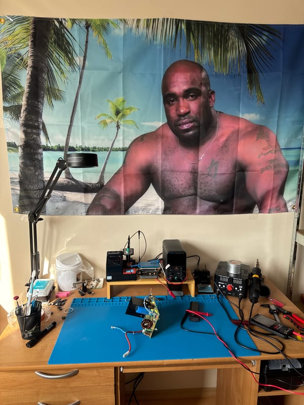 Home electronics workbench spotted in Łódź workspace