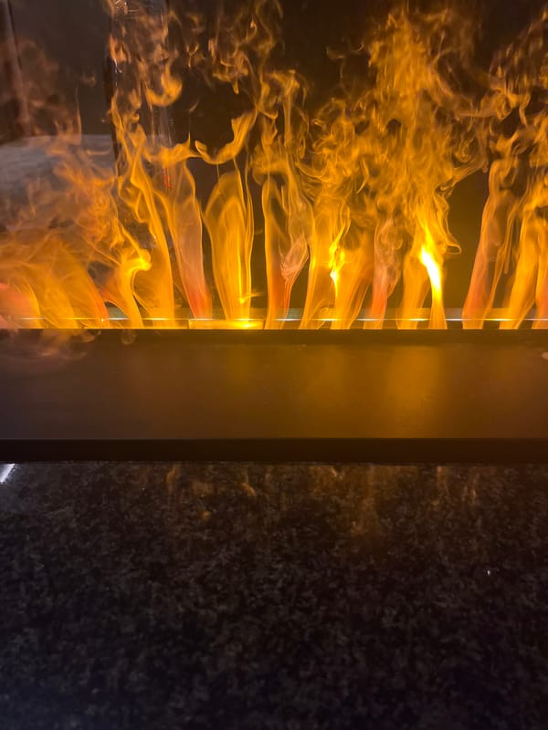 Visitors document fitness facility experience in Sofia Bulgaria