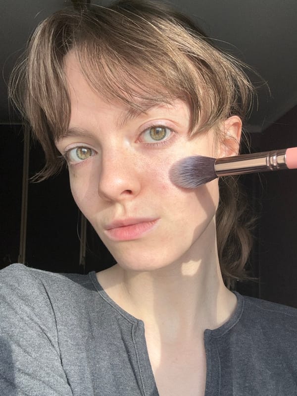 Moscow woman documents morning routine during February snowfall
