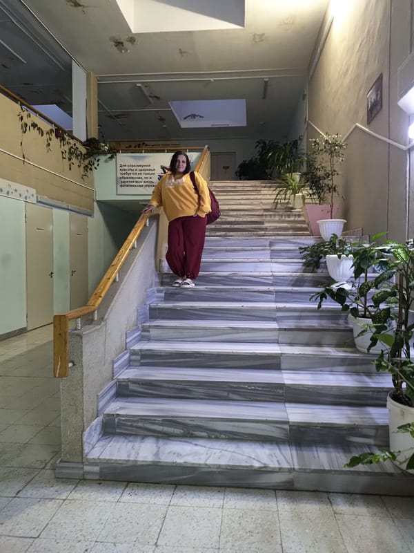 Witness documents marble stairwell interior at location 666