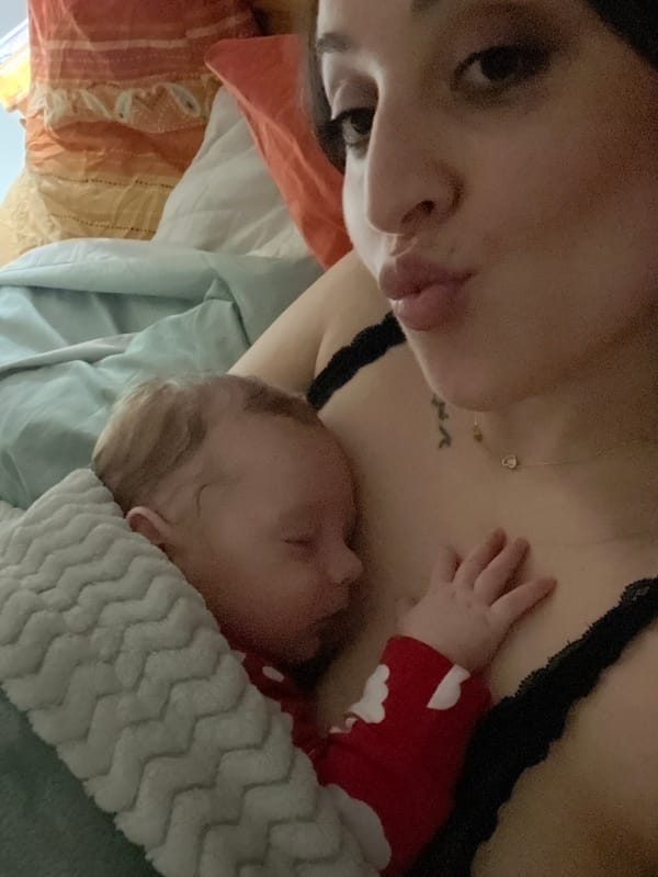 Mother documents evening moments with sleeping baby in Germany