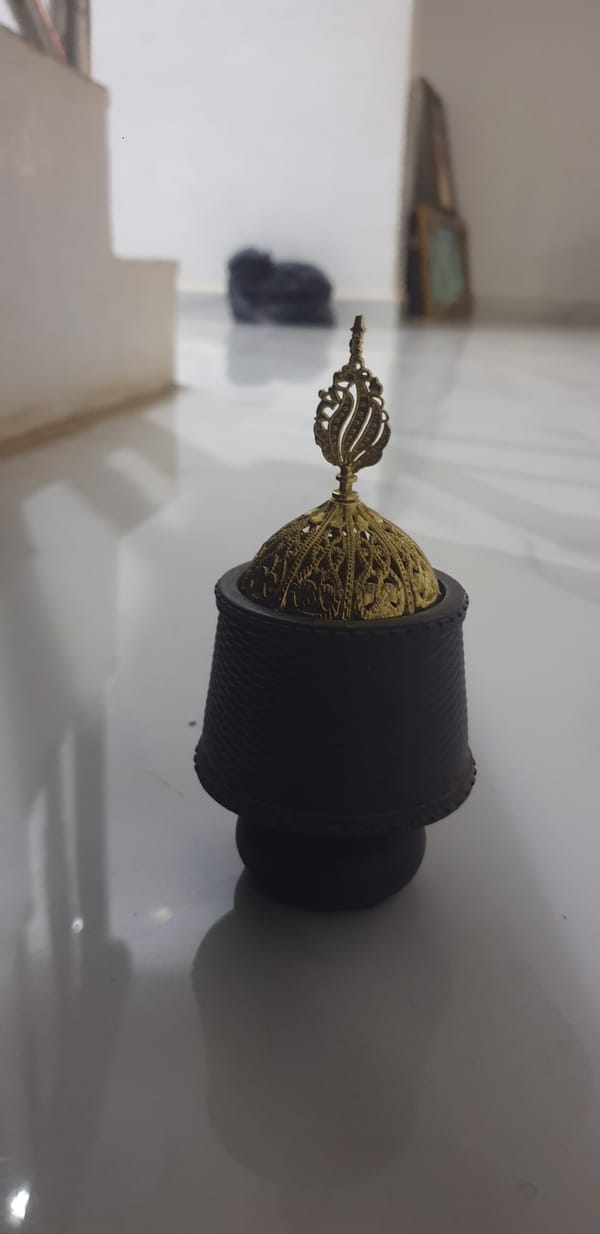 Decorative objects and nightclub scenes documented in Barden Yana