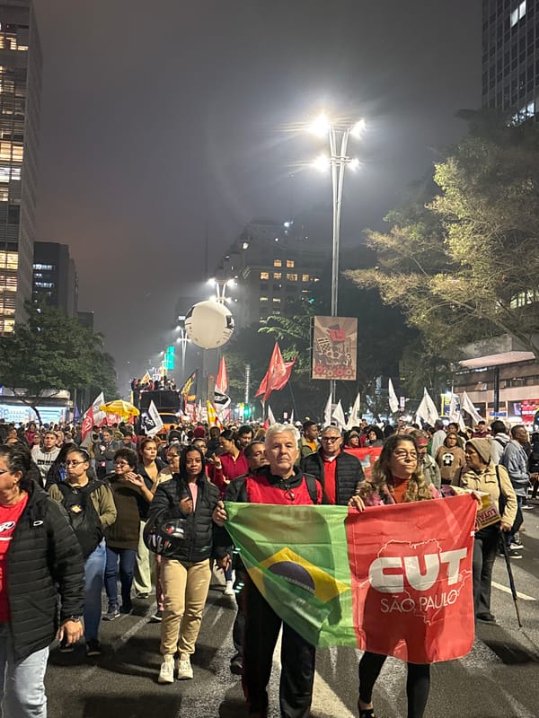 São Paulo workers protest 6x1 schedule, demand shorter hours
