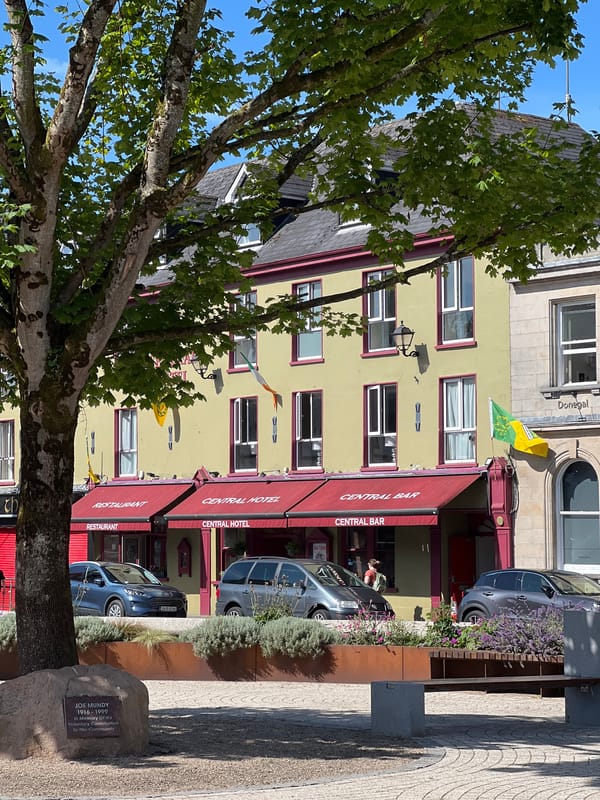 Donegal town centre: hotels, flowers, and a castle bar